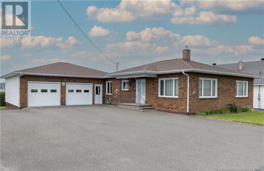 253 Stgeorges St, Grand-saultgrand Falls, NB E3Y 1C4