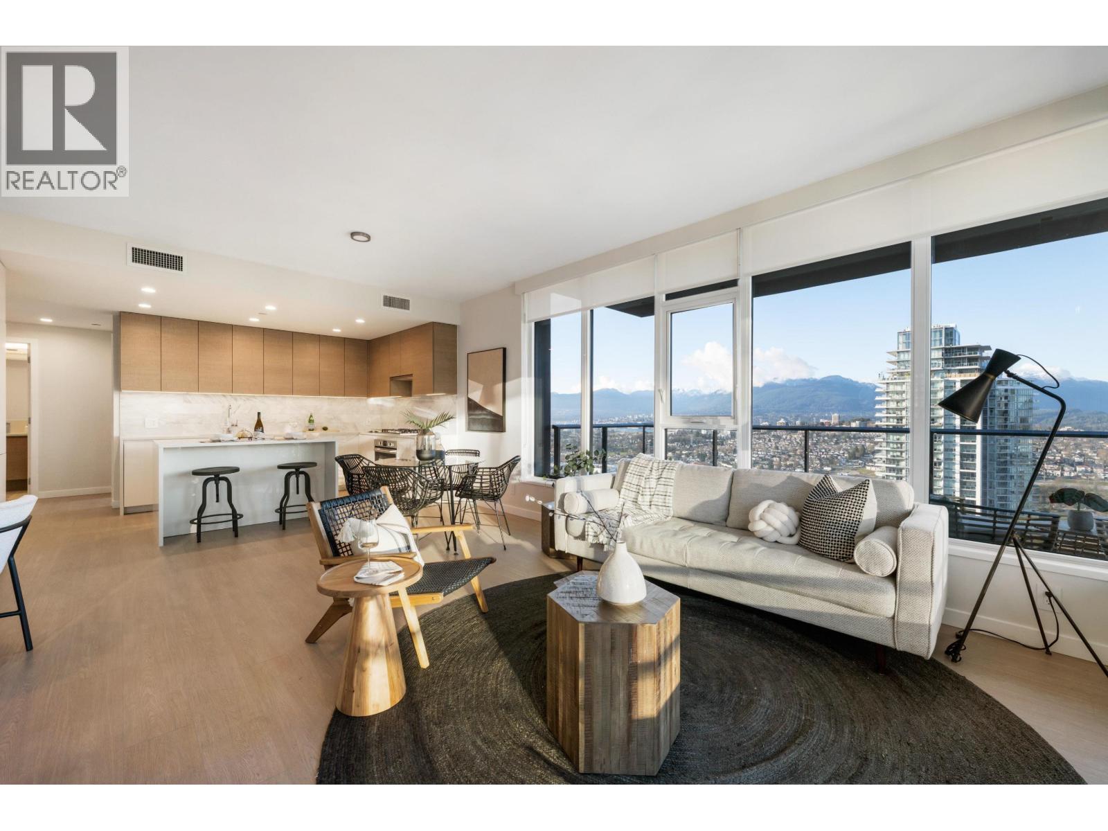 2108 Gilmore Avenue Unit 4101, Burnaby, BC V5C 0N8