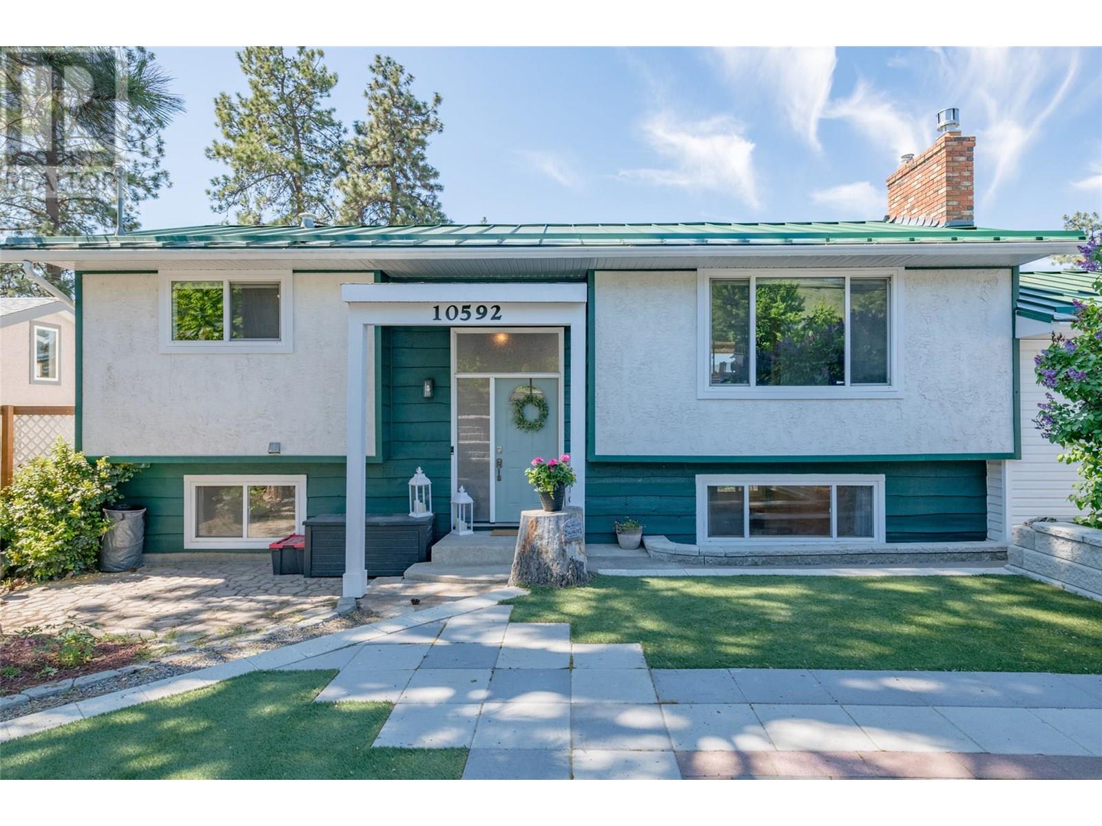 10592 Sherman Dr, Lake Country, BC V4V 1W2