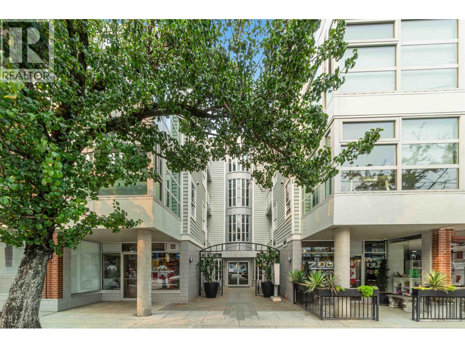 2929 W 4th Avenue Unit 307, Vancouver, BC V6K 4T3
