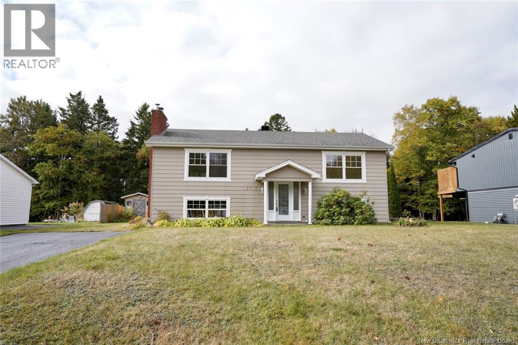 1961 Craig Ave, Bathurst, NB E2A 4Y1