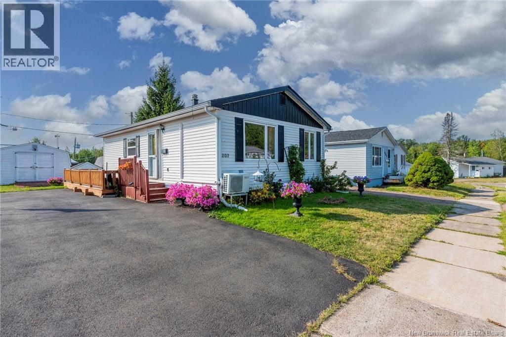 207 Westbrook, Moncton, NB E1E 2L9