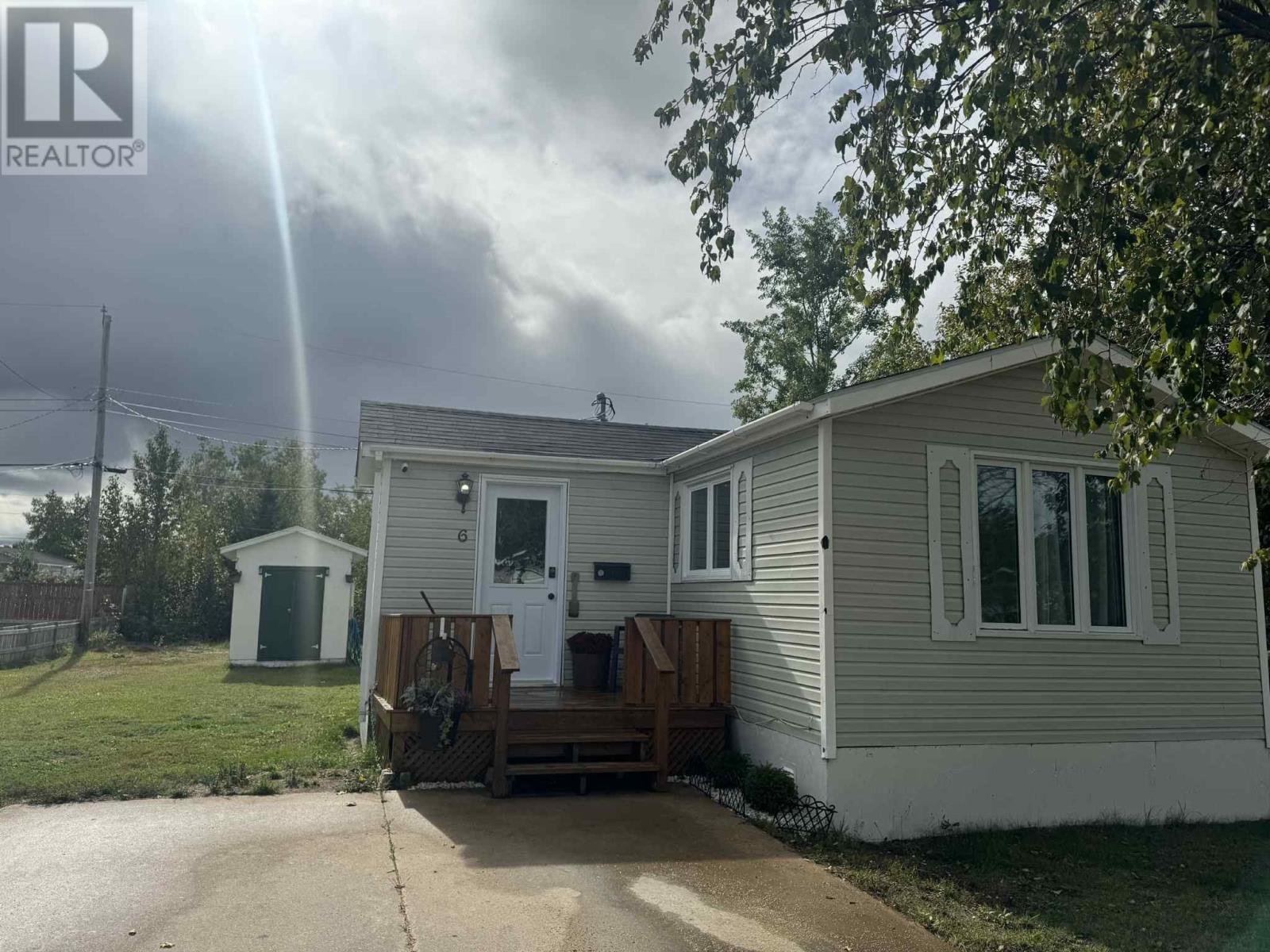 6 Davis Cres, Happy Valley-Goose Bay, NL A0P 1E0