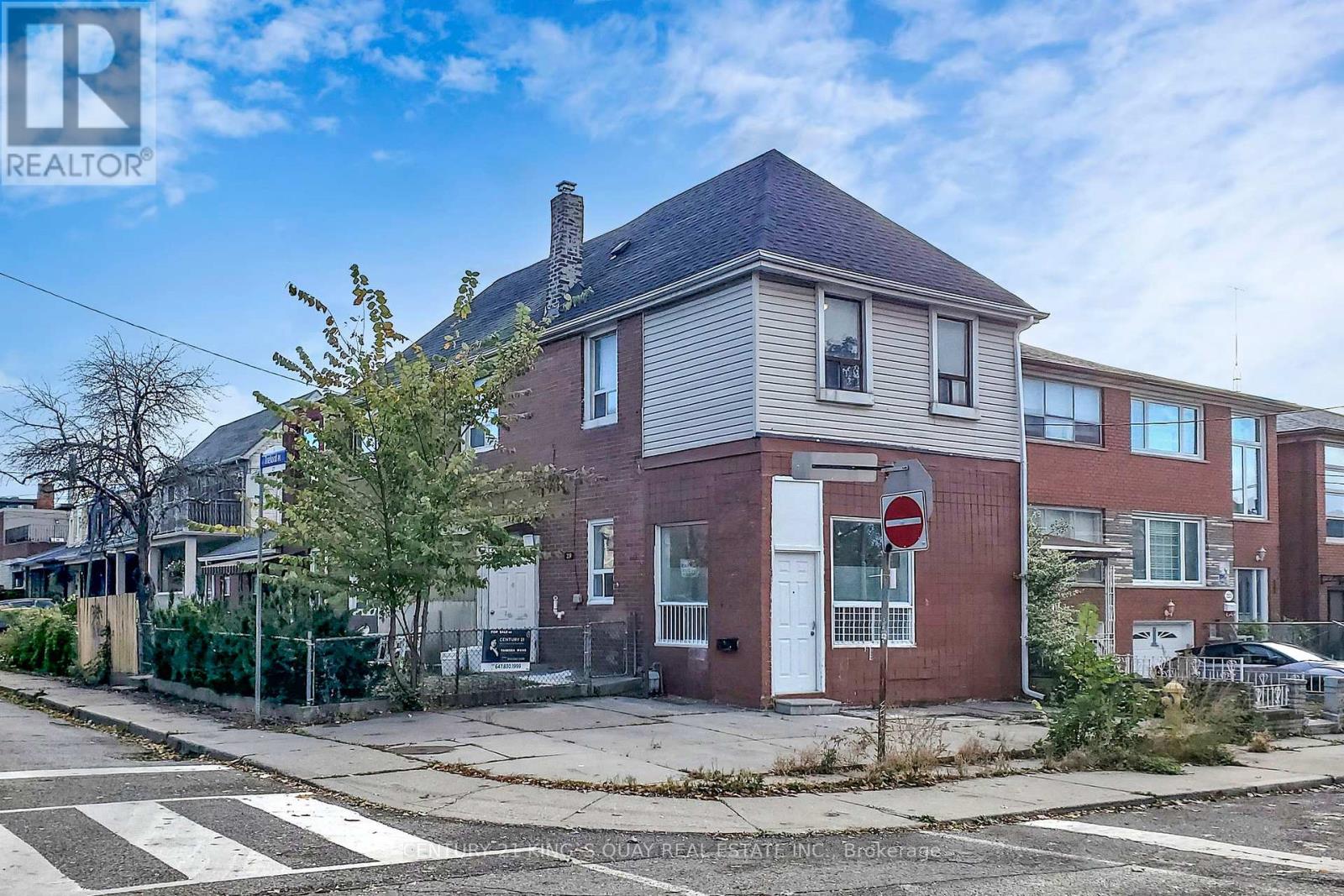 229 Bellwoods Ave, Toronto, ON M6J 2R2