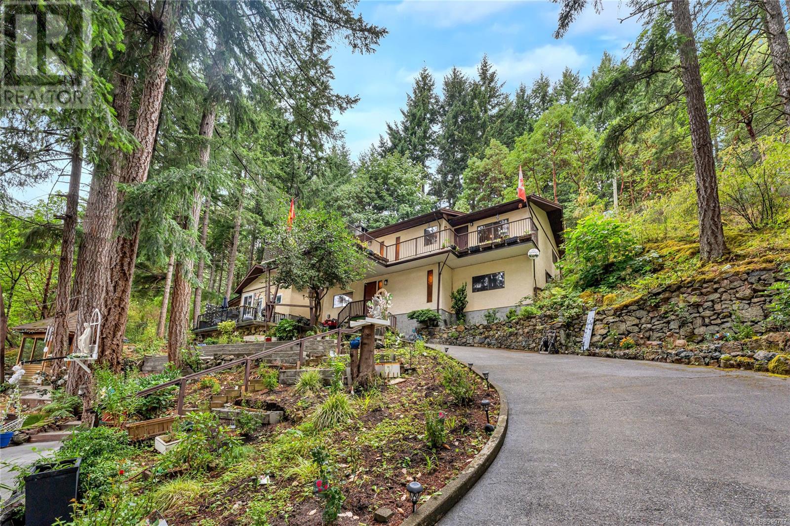 3052 Awsworth Rd, Langford, BC V9B 5Y9