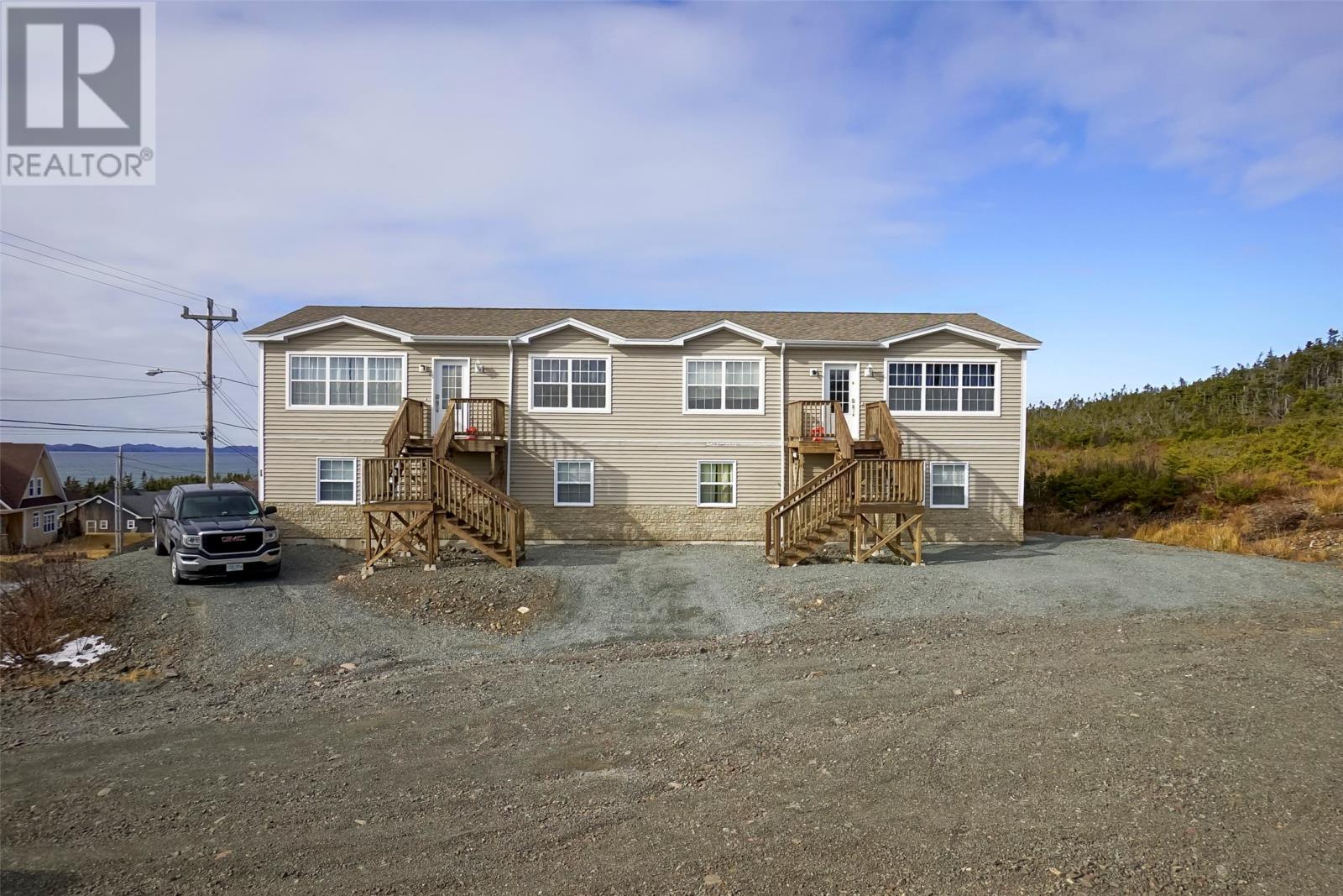 26 Harbour View Ave, Arnolds Cove, NL A0B 1A0