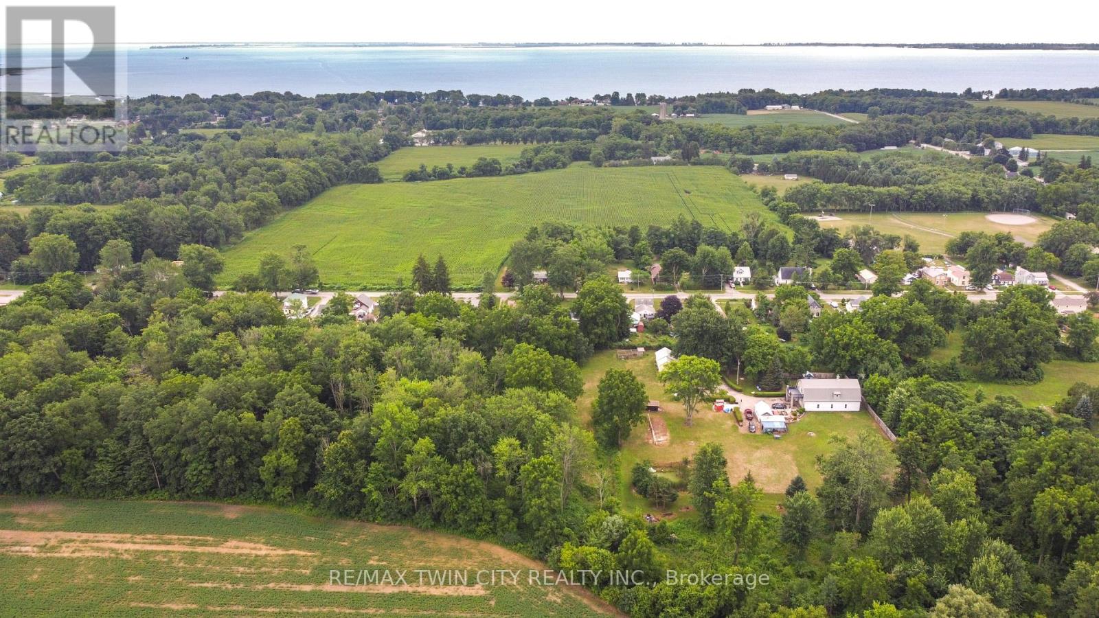 141 Queen St, Norfolk, ON N0E 1P0