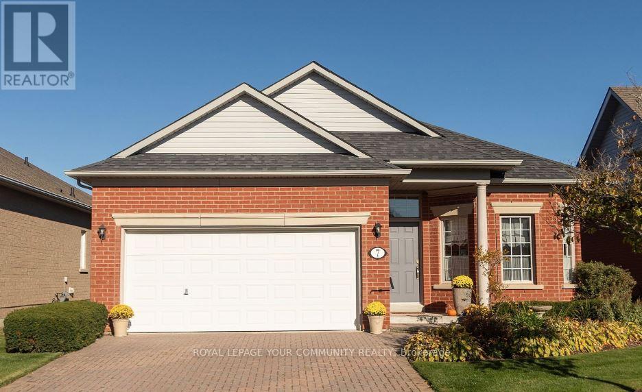 7 Arnies Chance, Whitchurch-Stouffville, ON L4A 1L7