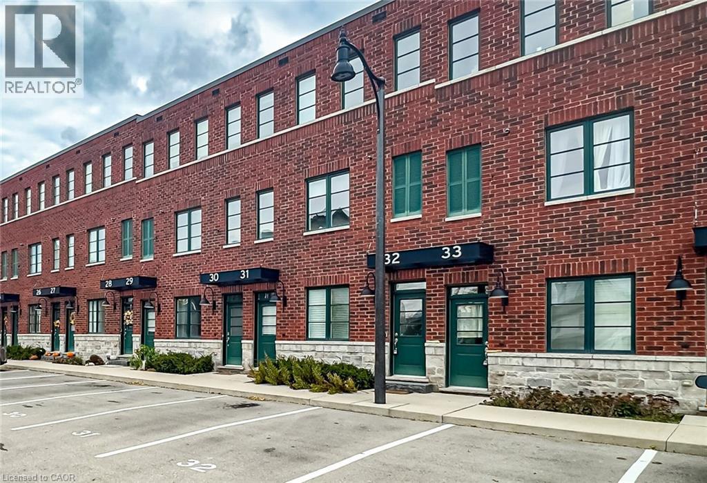290 W Barton Street W Unit 30, Hamilton, ON L8R 3P3
