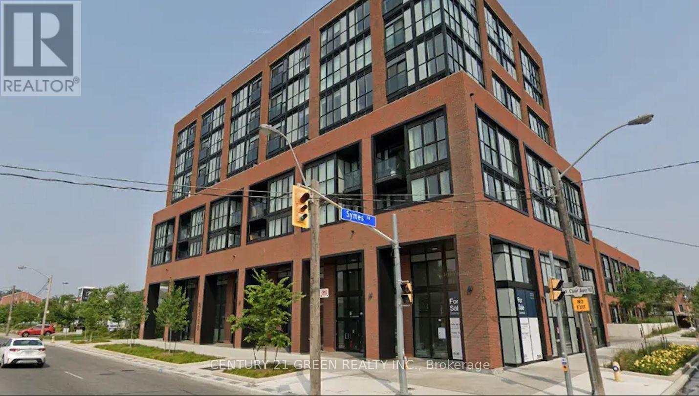 703 2300 St Clair Ave W, Toronto Junction Area, ON M6N 0B3