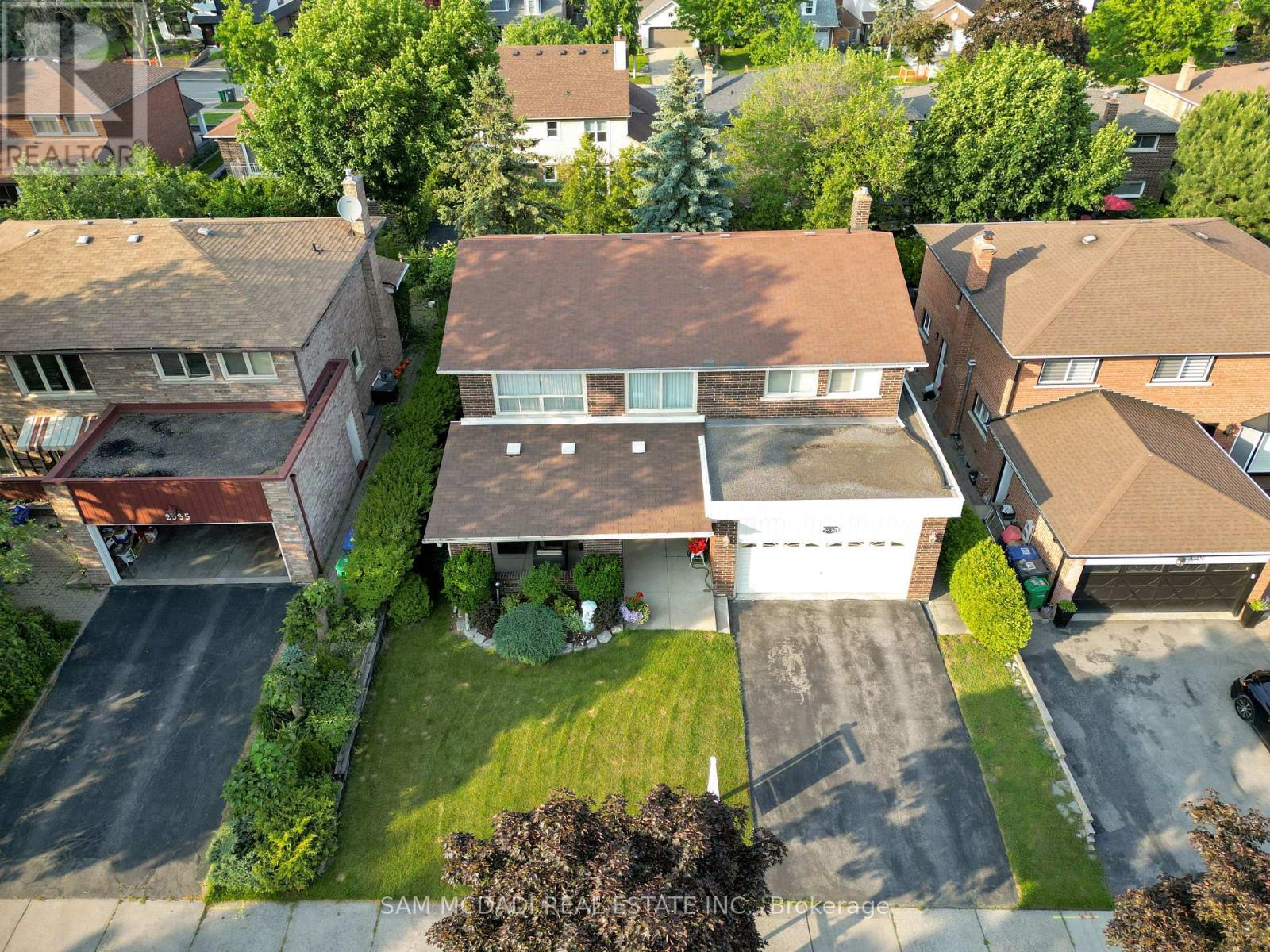 2529 Claymore Cres, Mississauga, ON L5C 3A2