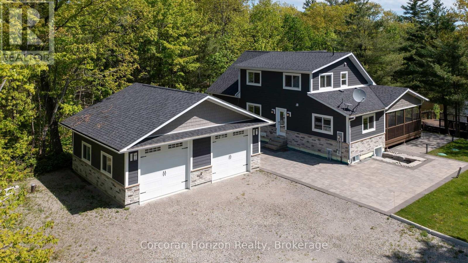 450 Crooked Bay Rd, Georgian Bay Baxter, ON P0C 1S0