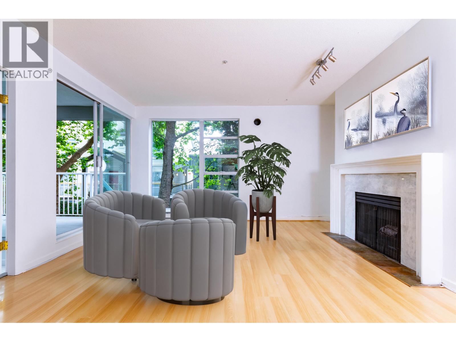 1820 E Kent Avenue Unit 202, Vancouver, BC V5P 2S7