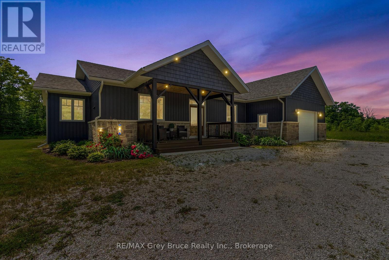 1379 West Rd, Northern Bruce Peninsula, ON N0H 1W0