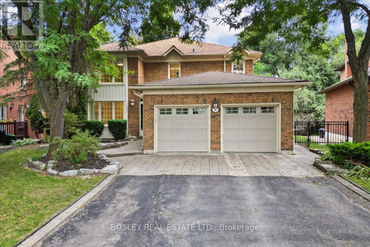 50 Simmons Cres, Aurora, ON L4G 6B5