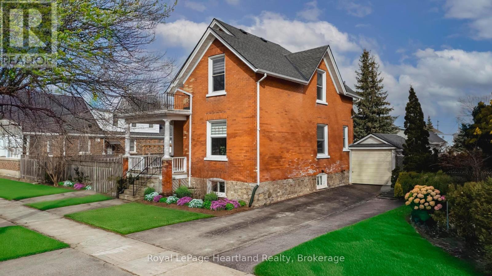 123 Keays St, Goderich, ON N7A 3N1