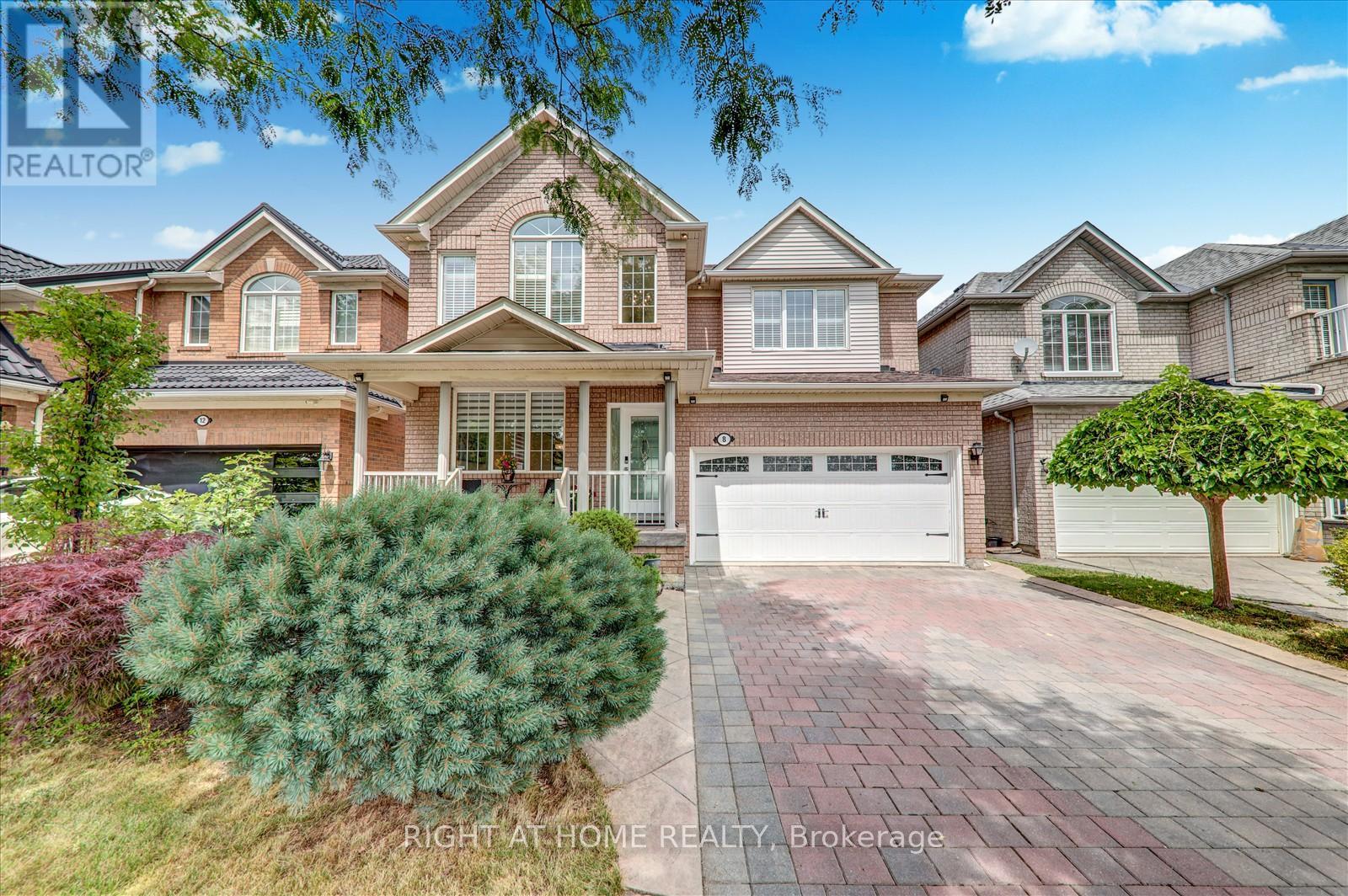 8 Santa Maria Trl, Vaughan, ON L6A 2Y7