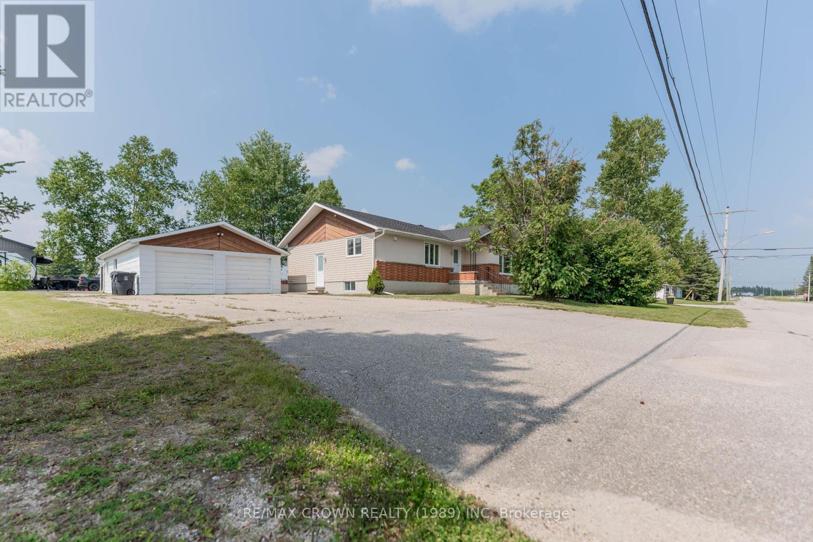 7 De Lglise Ave, Val Rita-Harty, ON P0L 2G0