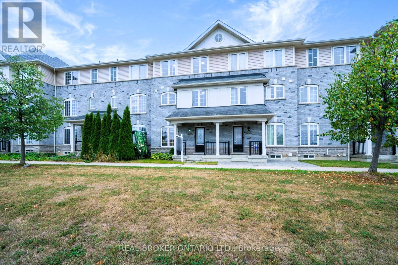 505 Rossland Rd E, Ajax, ON L1Z 0K8