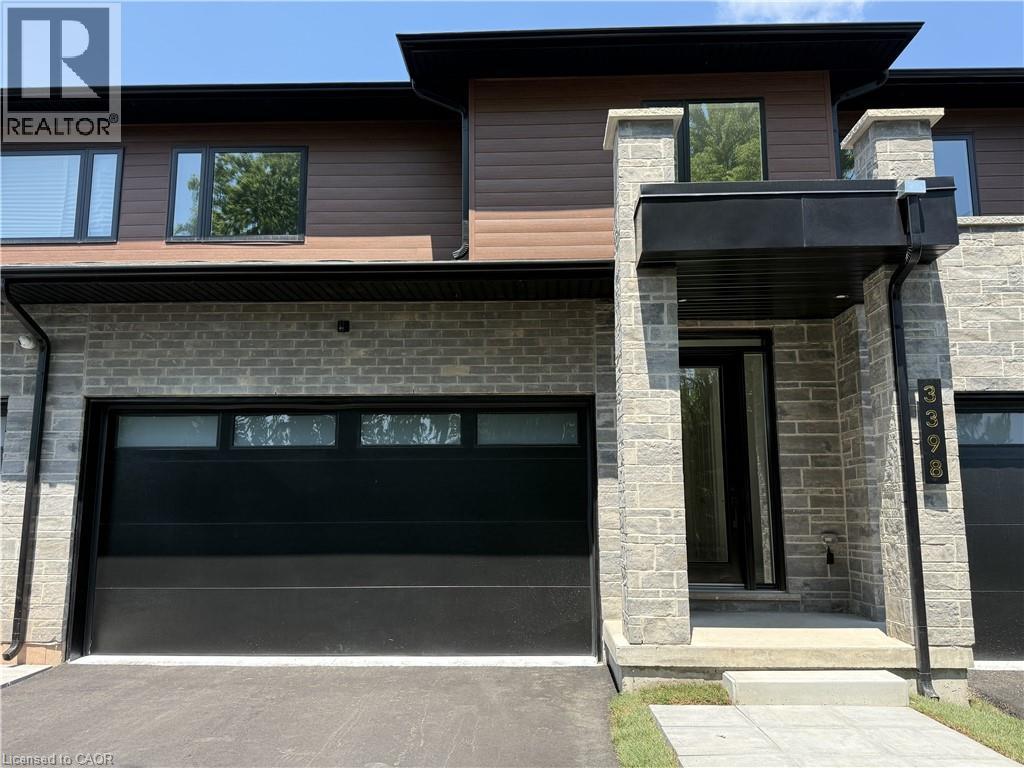 2154 Walkers Line Unit 2, Burlington, ON L7M 3R9