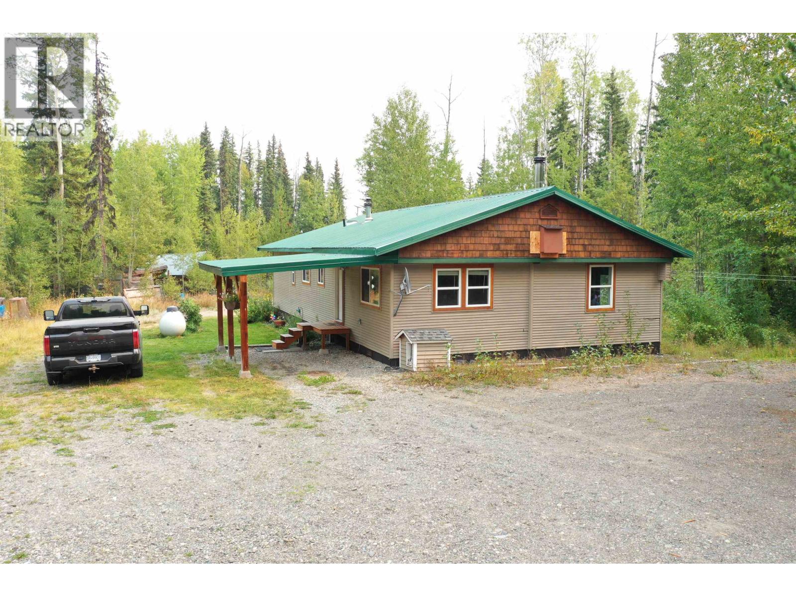 713 Tibbles Rd, Quesnel, BC V2J 3H9