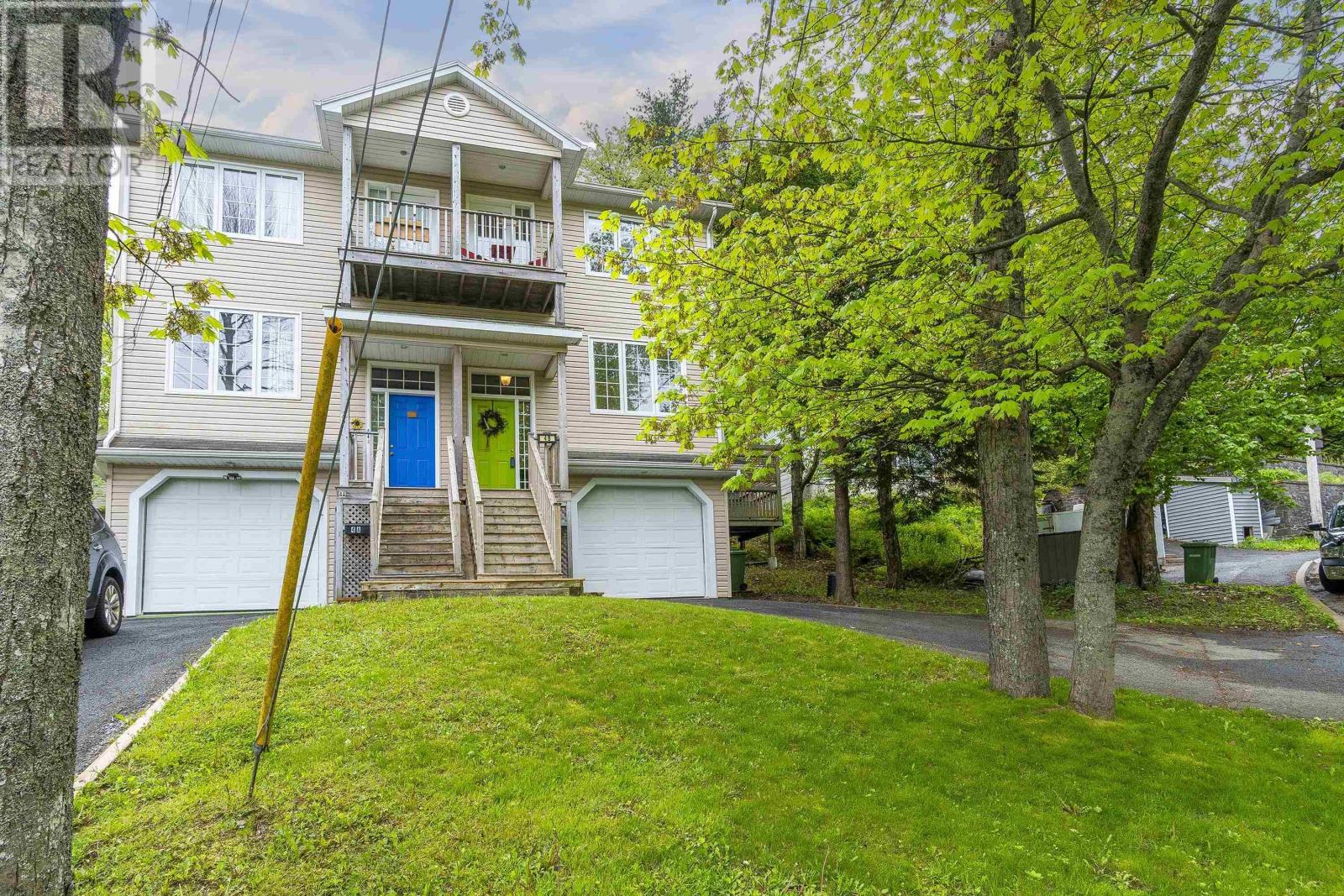 4 Rockhaven Dr #b, Halifax, NS B3M 1Z9