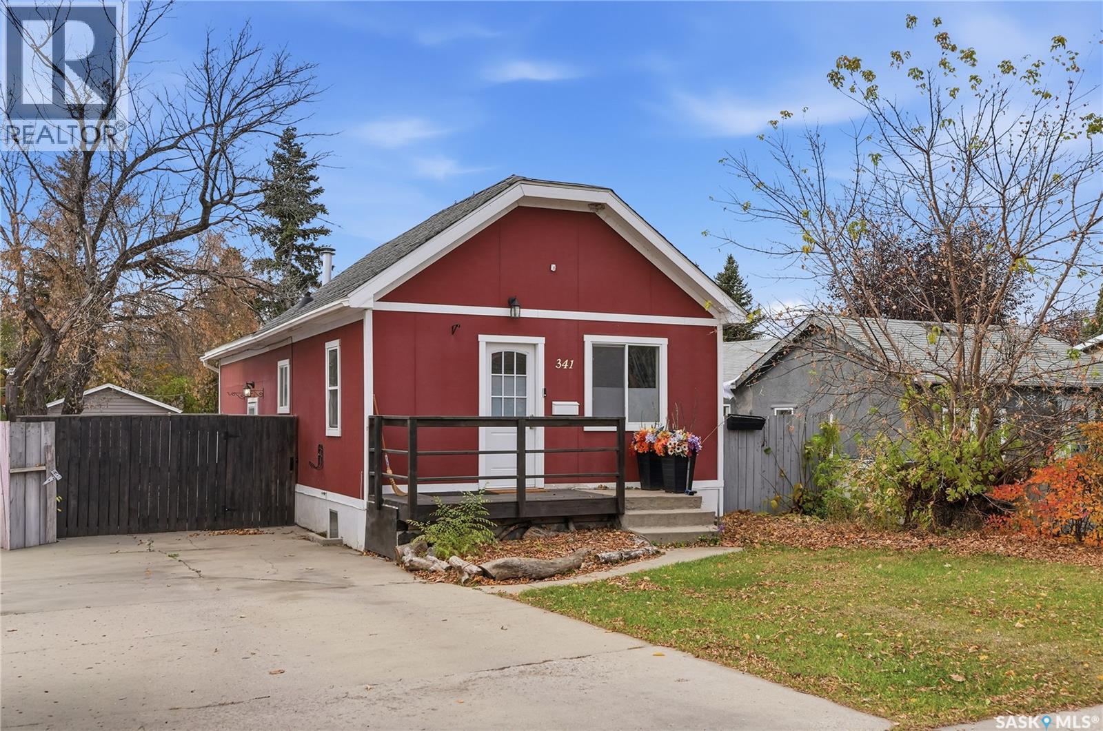 341 V Ave S, Saskatoon, SK S7M 3E4