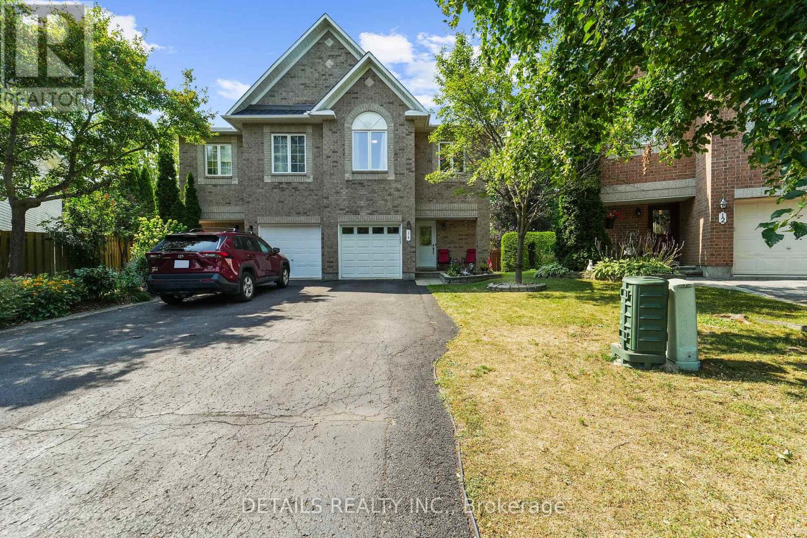 14 Mcpeake Pl, Ottawa, ON K2K 3K4