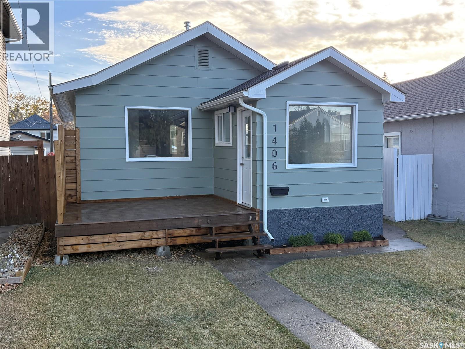 1406 6th Avenue North, Saskatoon, SK S7K 2T8