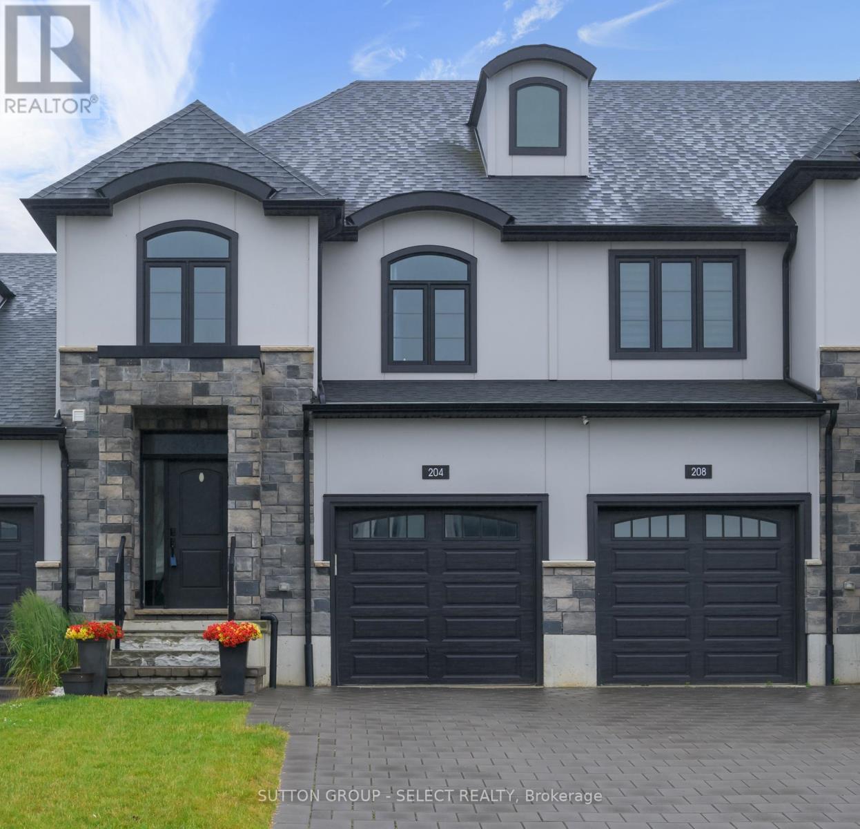 204 Doan Dr, Middlesex Centre, ON N0L 1R0