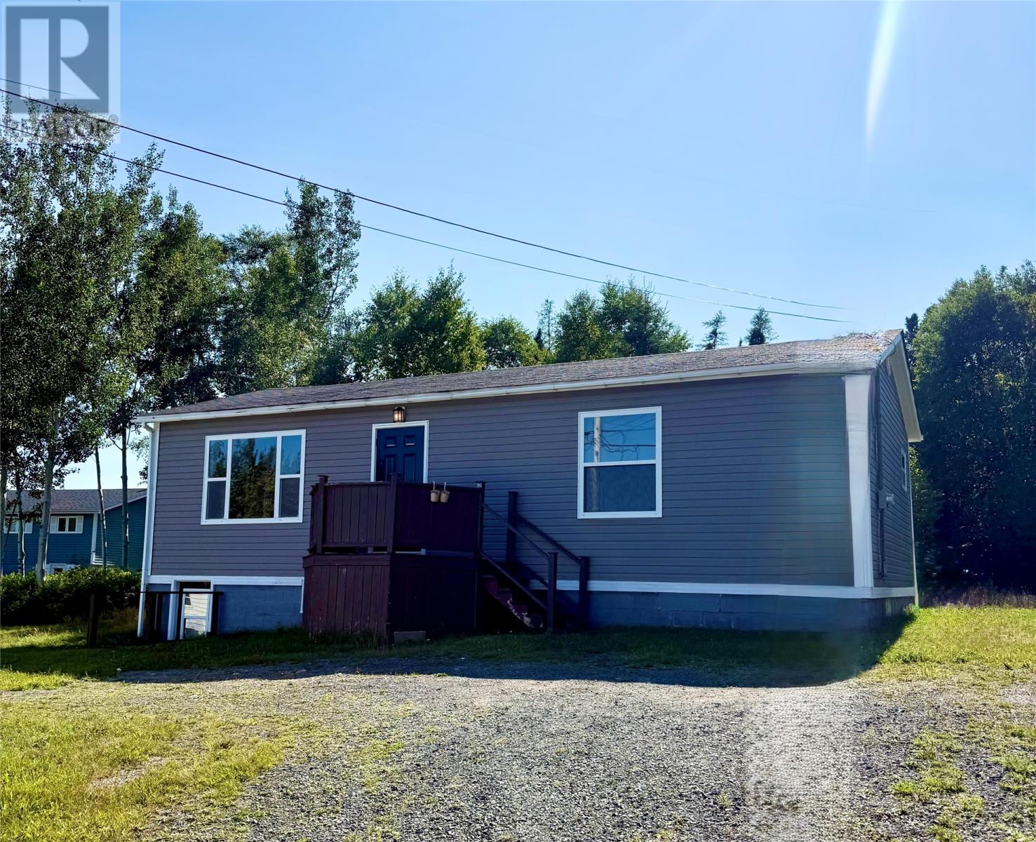 33 Forest Rd, Clarenville, NL A5A 4G8
