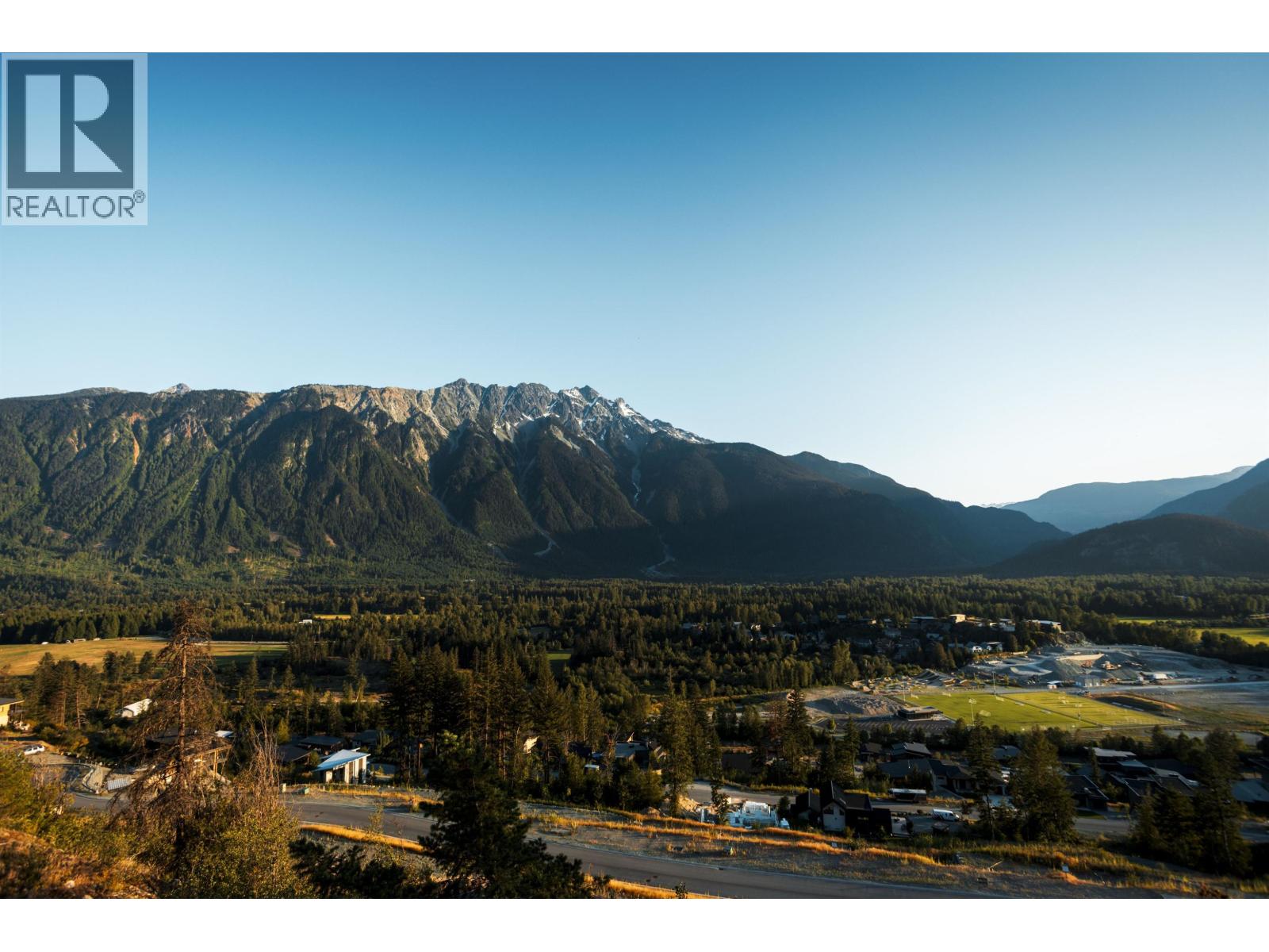 9002 Sun God Mountain Way, Pemberton, BC V0N 2L3