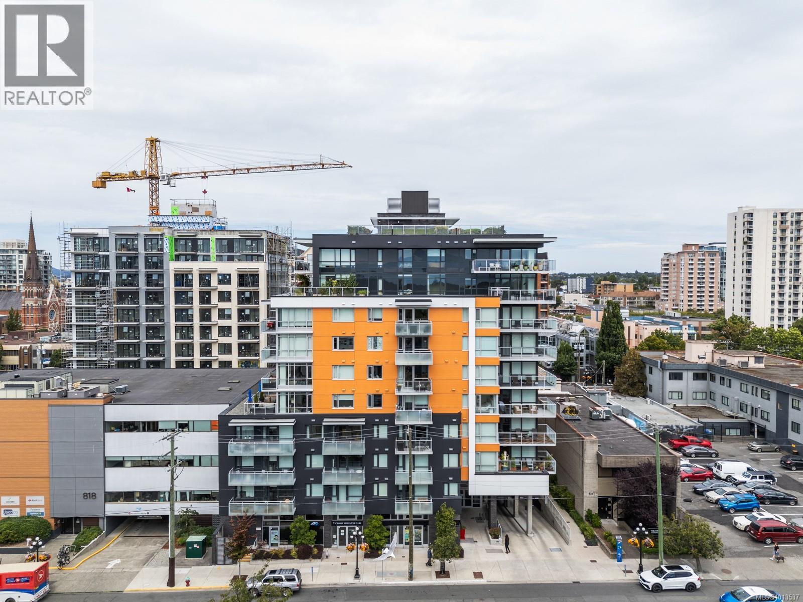 838 Broughton St Unit 904 St, Victoria, BC V8W 1E4