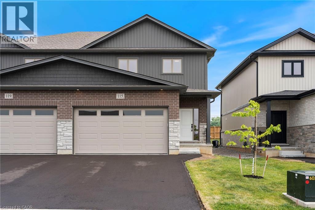 115 Amber St, Waterford, ON N0E 1Y0