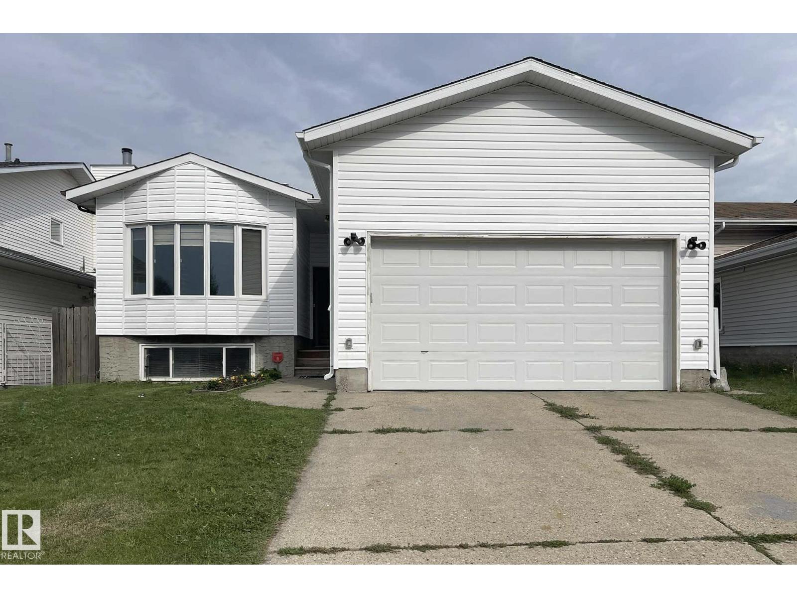 36 St Nw Unit 2831, Edmonton, AB T6L 3Y6