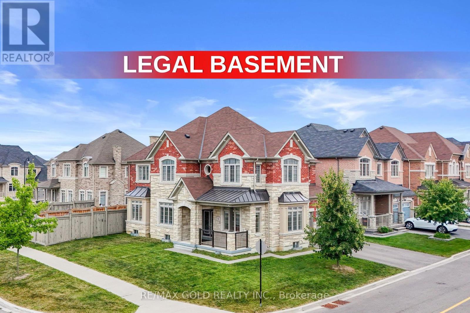 84 John Carroll Dr, Brampton, ON L6P 0H7