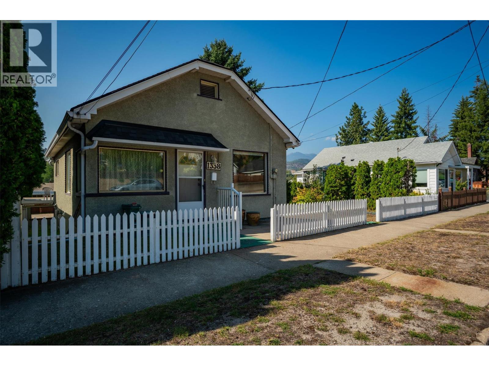 1338 Third Ave, Trail, BC V1R 1P4