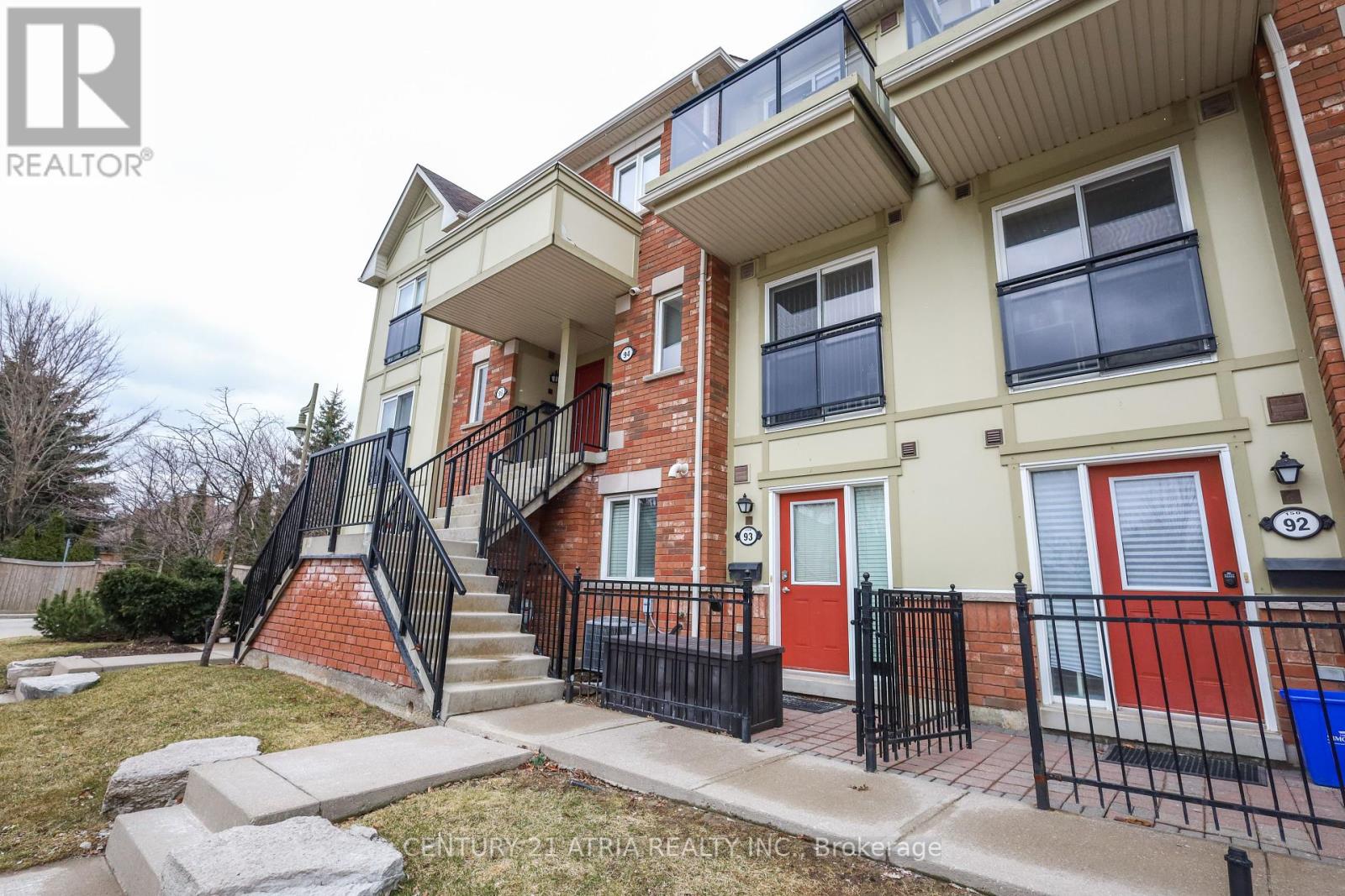 93 150 Chancery Rd, Markham, ON L6E 0C1