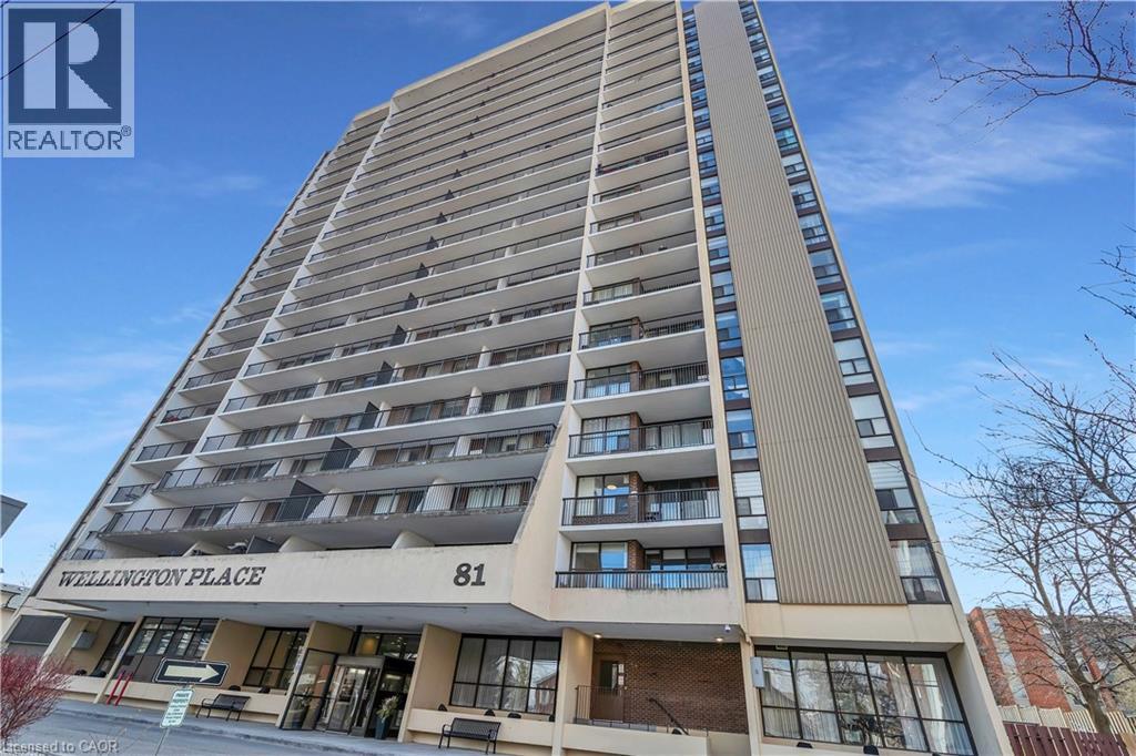 81 Church Street Unit 702, Kitchener, ON N2G 4M1