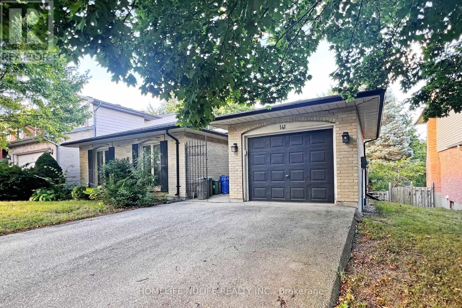 141 Castlegrove Blvd, London, ON N6G 3T3