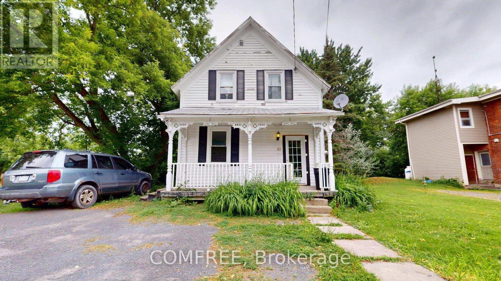 41 Main St, South Stormont, ON K0C 1Y0