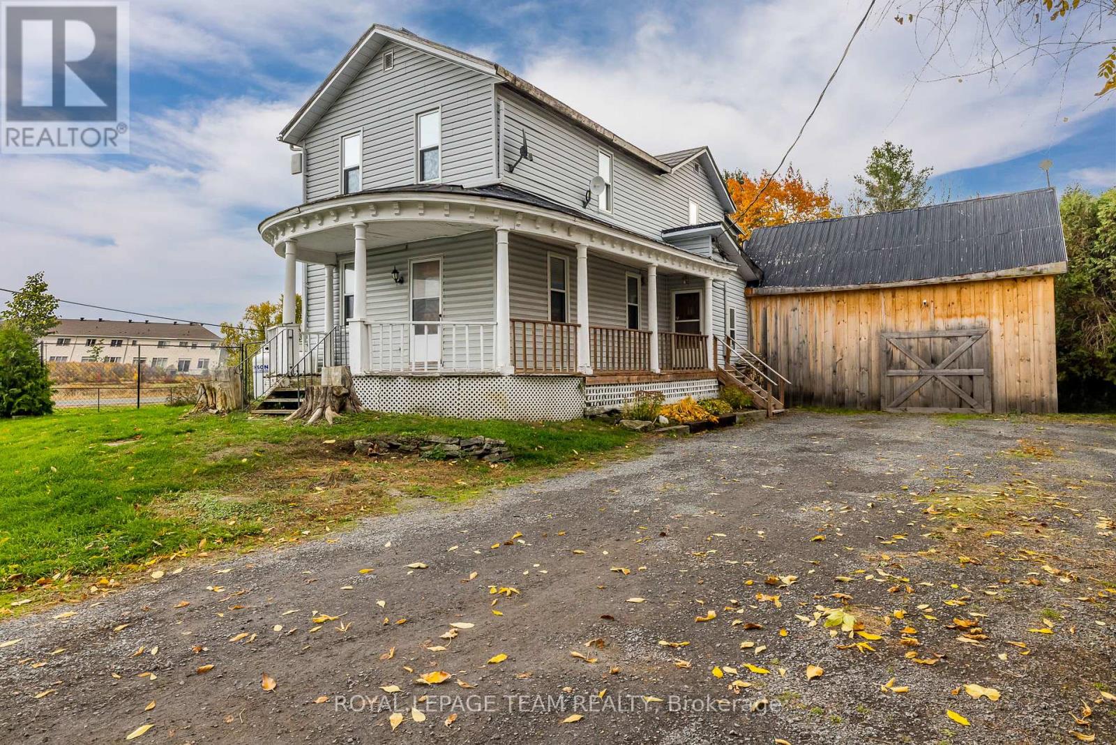 10528 Van Allen Rd, North Dundas, ON K0E 1S0