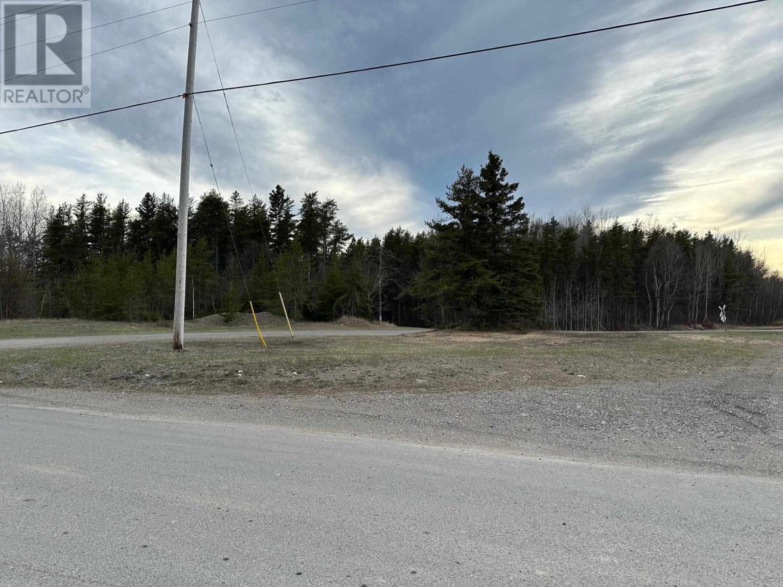 10 South Camp Road, Terrace Bay, ON P0T 2W0