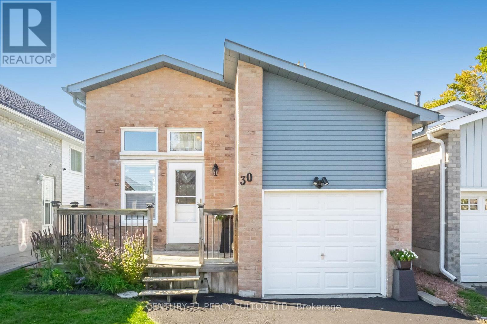 30 Firwood Ave, Clarington, ON L1E 1P9