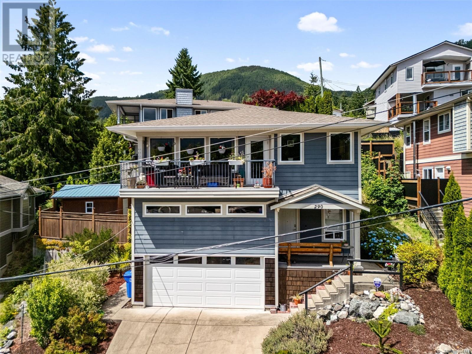 290 Carnell Dr, Lake Cowichan, BC V0R 2G0