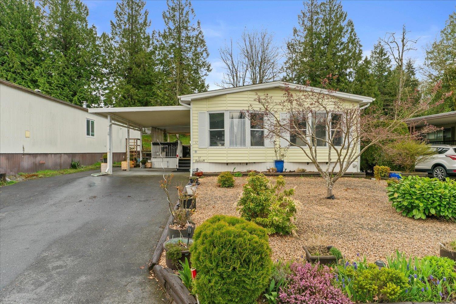 2315 198 Street Unit 32, Langley, BC V2Z 1Z1