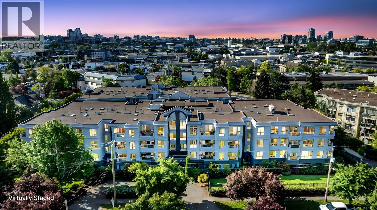 545 Manchester Rd Unit 104 Rd, Victoria, BC V8T 5H6