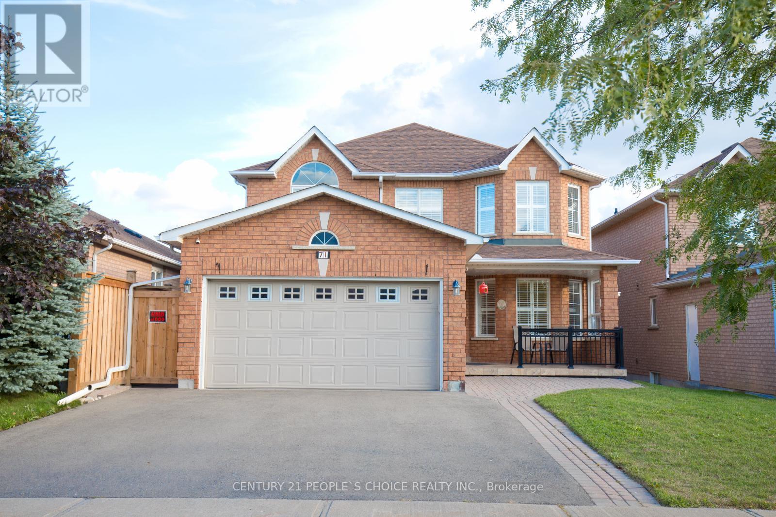 71 Rosanna Cres, Vaughan, ON L6A 3E3