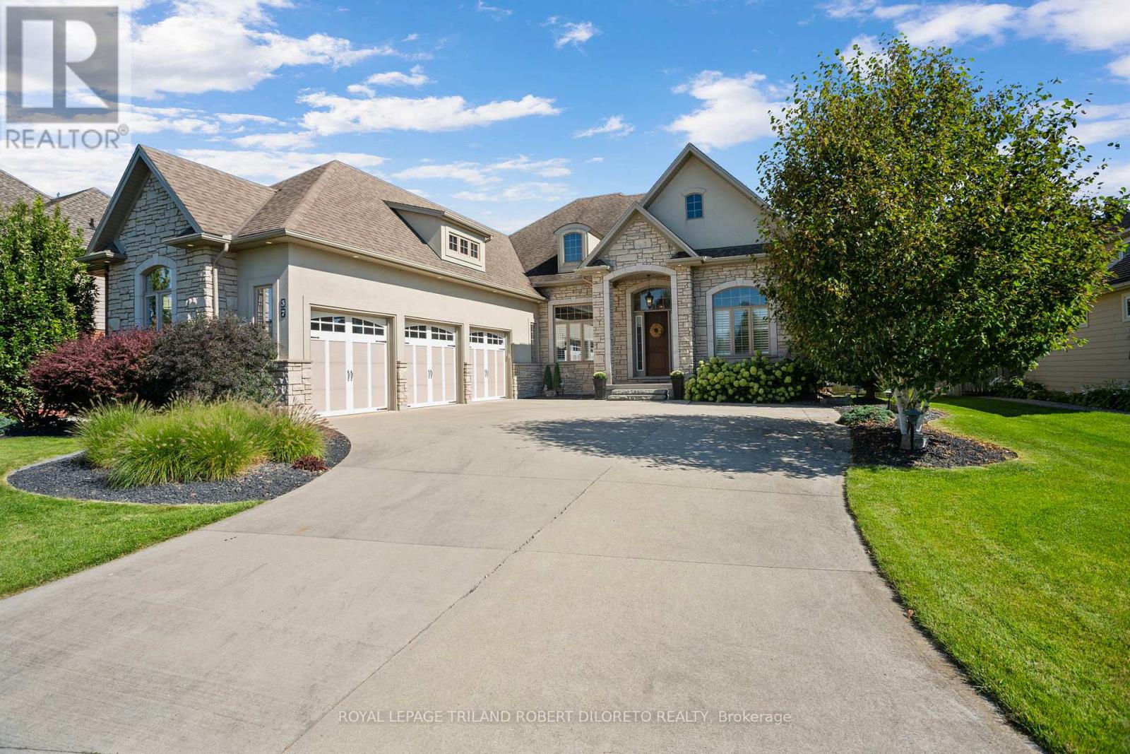 37 Baron Cres, Middlesex Centre, ON N0L 1R0