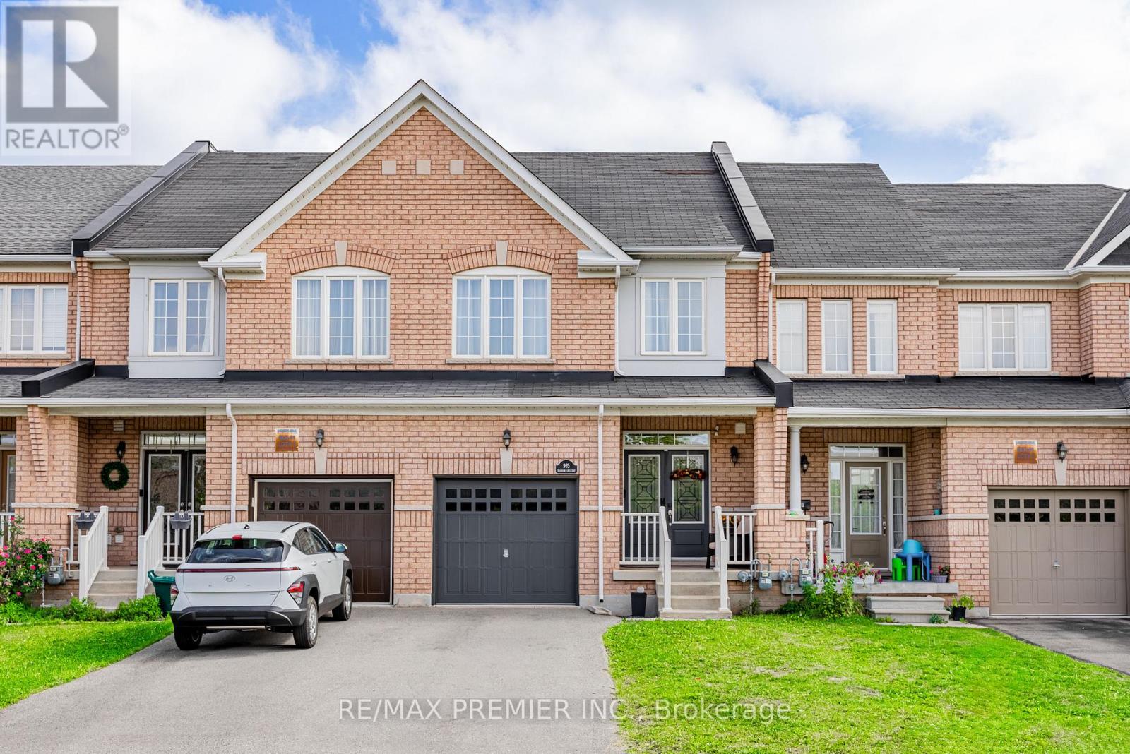 935 Transom Cres, Milton, ON L9T 7H3